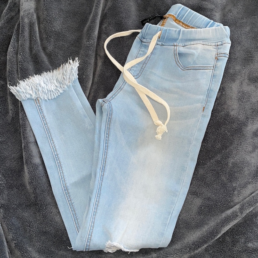 Pull on Jeans! 💛
